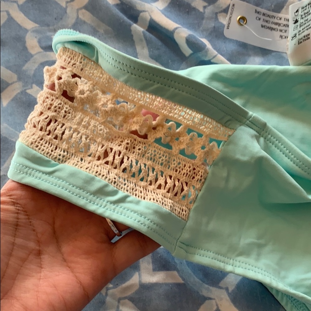 Bikini Bottom - image 2